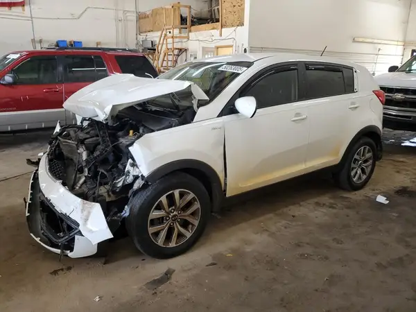 KNDPBCAC3G7814194 2016 KIA SPORTAGE - Image 1