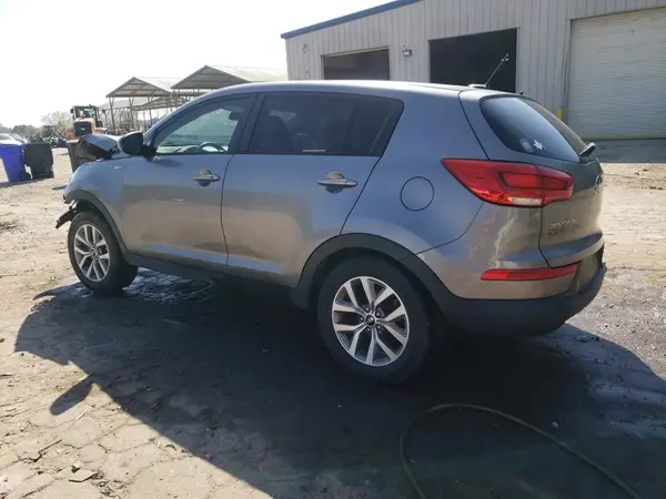 KNDPBCAC3G7819444 2016 KIA SPORTAGE - Image 2
