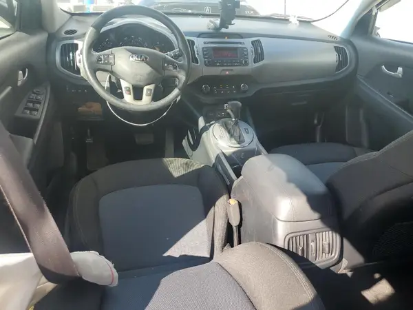 KNDPBCAC3G7820254 2016 KIA SPORTAGE - Image 8