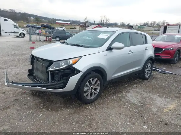 KNDPBCAC3G7821341 2016 KIA SPORTAGE - Image 2