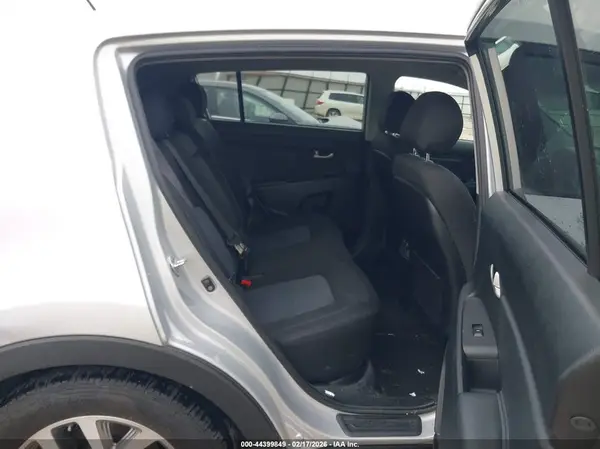 KNDPBCAC3G7821341 2016 KIA SPORTAGE - Image 8
