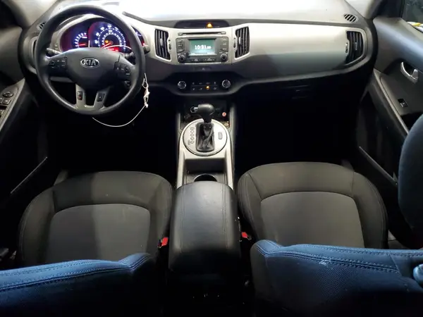 KNDPBCAC3G7826944 2016 KIA SPORTAGE - Image 8