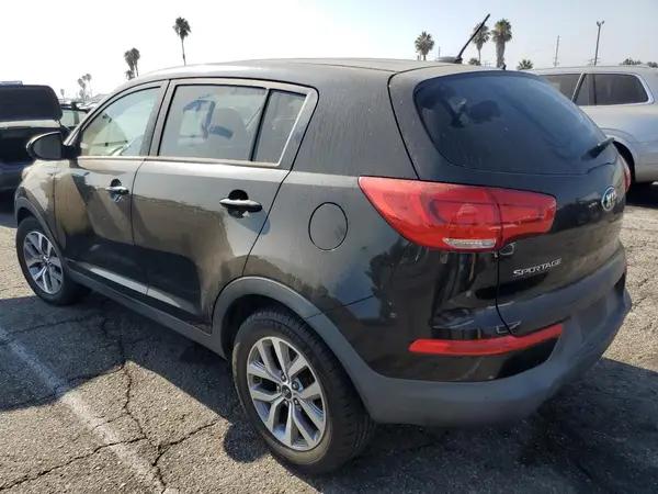 KNDPBCAC3G7828807 2016 KIA SPORTAGE - Image 2