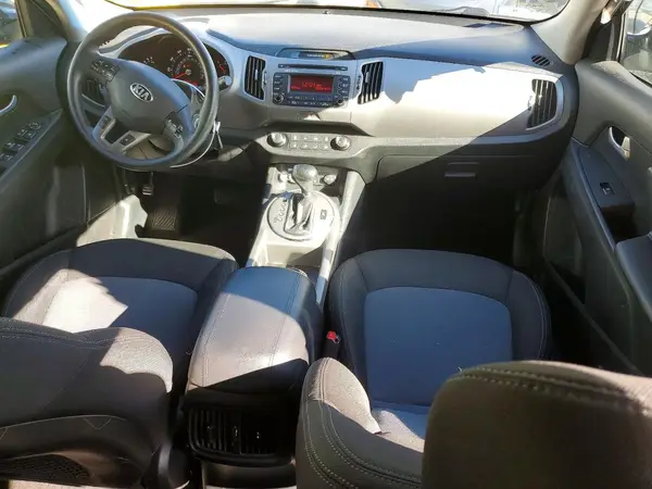 KNDPBCAC3G7829584 2016 KIA SPORTAGE - Image 8
