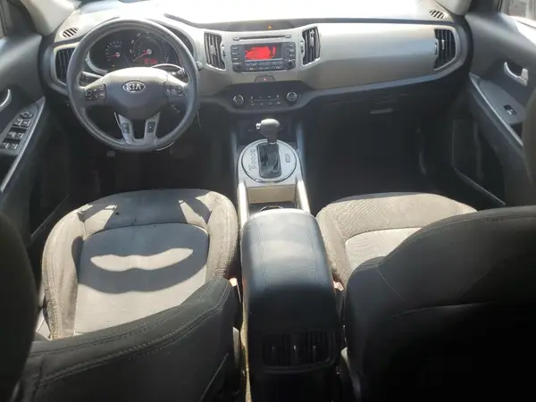 KNDPBCAC3G7835952 2016 KIA SPORTAGE - Image 8