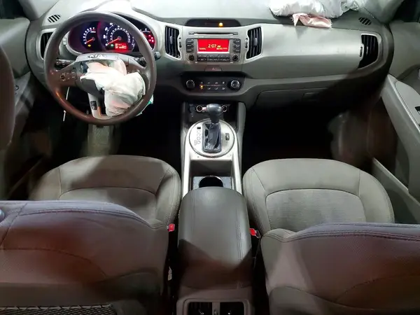 KNDPBCAC3G7836034 2016 KIA SPORTAGE - Image 8