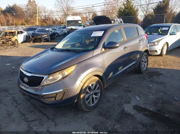 KNDPBCAC3G7850418 2016 KIA SPORTAGE - Image 2