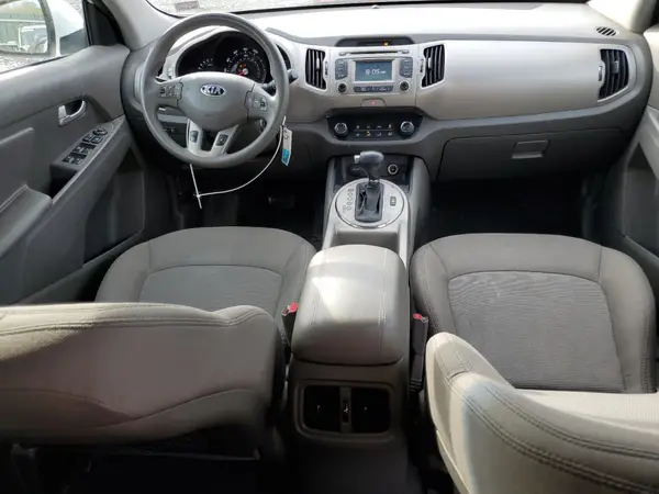 KNDPBCAC3G7854565 2016 KIA SPORTAGE - Image 8
