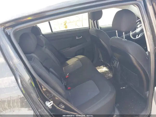 KNDPBCAC3G7856879 2016 KIA SPORTAGE - Image 8