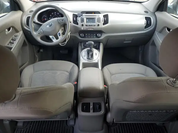 KNDPBCAC3G7860124 2016 KIA SPORTAGE - Image 8