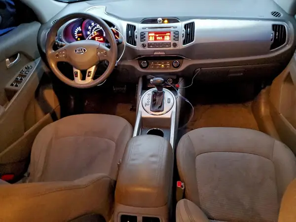 KNDPBCAC3G7861998 2016 KIA SPORTAGE - Image 8