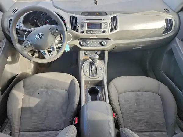 KNDPBCAC3G7864335 2016 KIA SPORTAGE - Image 8