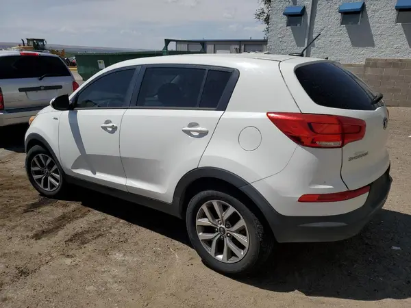KNDPBCAC3G7867073 2016 KIA SPORTAGE - Image 2