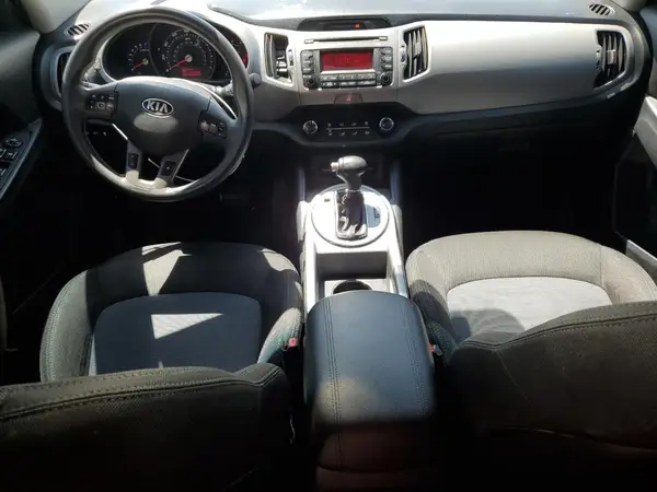 KNDPBCAC3G7867073 2016 KIA SPORTAGE - Image 8