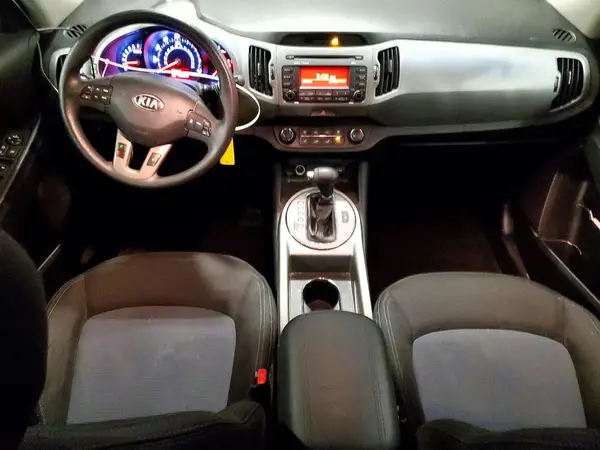 KNDPBCAC3G7867686 2016 KIA SPORTAGE - Image 8