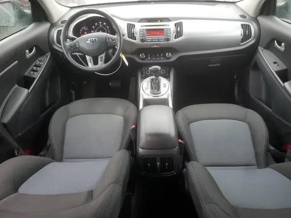 KNDPBCAC3G7877327 2016 KIA SPORTAGE - Image 8