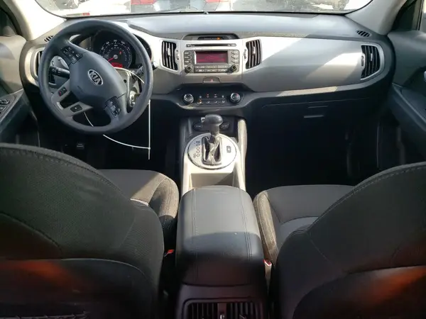 KNDPBCAC3G7880812 2016 KIA SPORTAGE - Image 8