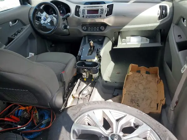 KNDPBCAC4G7806248 2016 KIA SPORTAGE - Image 8