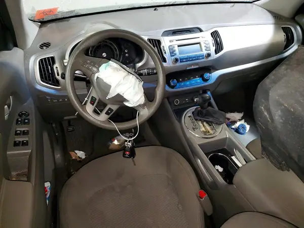 KNDPBCAC4G7806864 2016 KIA SPORTAGE - Image 8