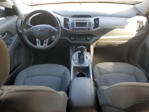 KNDPBCAC4G7809229 2016 KIA SPORTAGE - Image 8