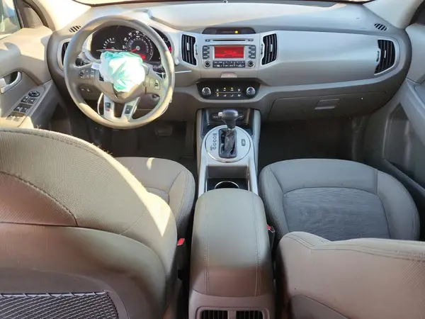 KNDPBCAC4G7810574 2016 KIA SPORTAGE - Image 8