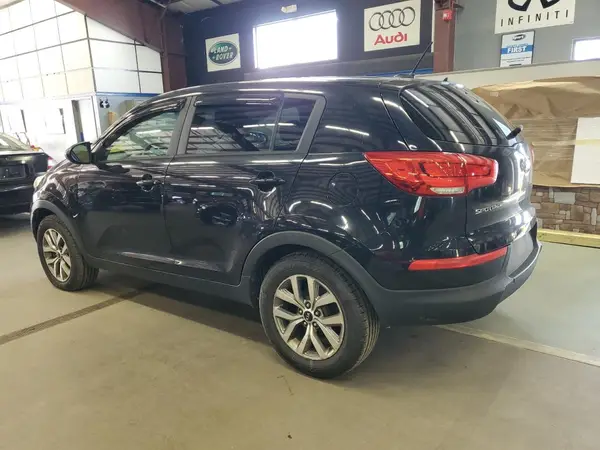 KNDPBCAC4G7814866 2016 KIA SPORTAGE - Image 2