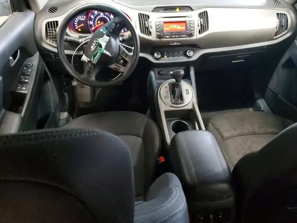 KNDPBCAC4G7821655 2016 KIA SPORTAGE - Image 8