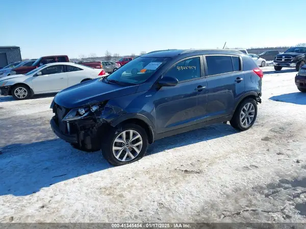 KNDPBCAC4G7828668 2016 KIA SPORTAGE - Image 2