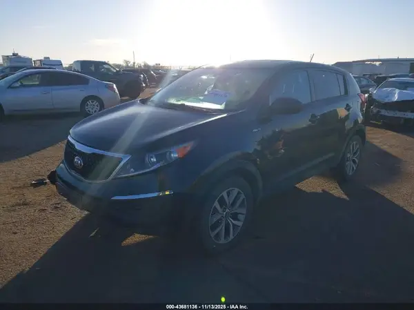 KNDPBCAC4G7831831 2016 KIA SPORTAGE - Image 2