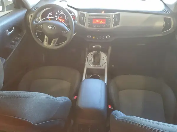 KNDPBCAC4G7838715 2016 KIA SPORTAGE - Image 8