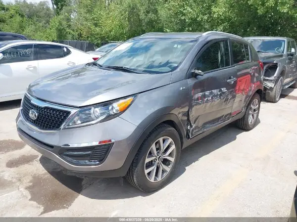 KNDPBCAC4G7841307 2016 KIA SPORTAGE - Image 2