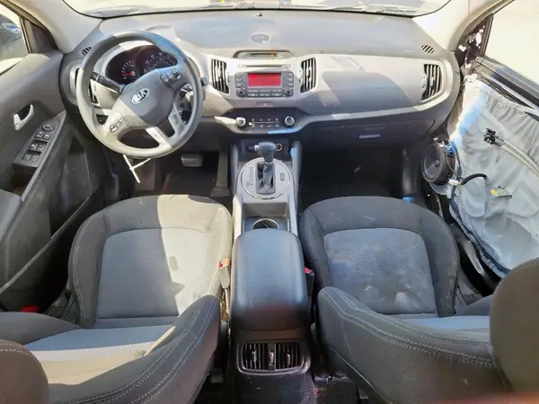 KNDPBCAC4G7848709 2016 KIA SPORTAGE - Image 8