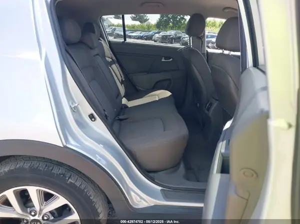 KNDPBCAC4G7849309 2016 KIA SPORTAGE - Image 8