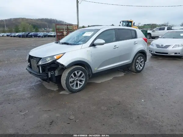 KNDPBCAC4G7849312 2016 KIA SPORTAGE - Image 2