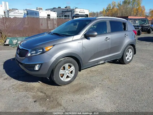KNDPBCAC4G7852498 2016 KIA SPORTAGE - Image 2