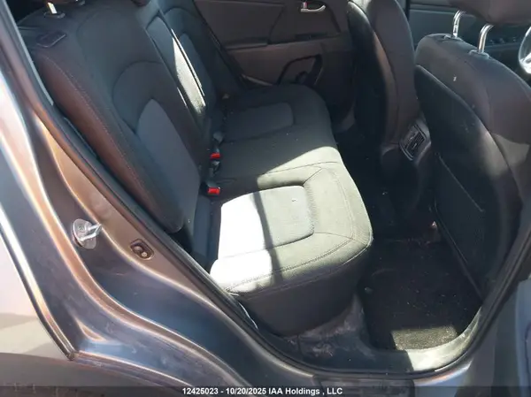 KNDPBCAC4G7852498 2016 KIA SPORTAGE - Image 8