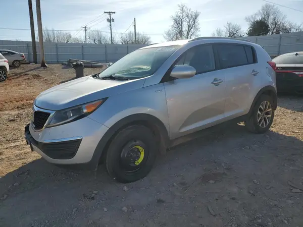 KNDPBCAC4G7863503 2016 KIA SPORTAGE - Image 1