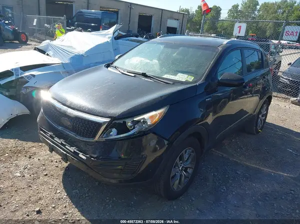 KNDPBCAC4G7863680 2016 KIA SPORTAGE - Image 2