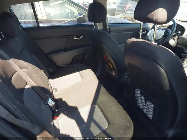 KNDPBCAC4G7863680 2016 KIA SPORTAGE - Image 8