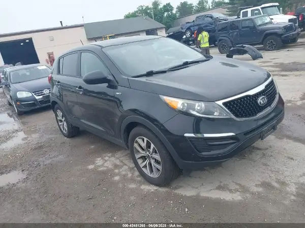 KNDPBCAC4G7864571 2016 KIA SPORTAGE - Image 1