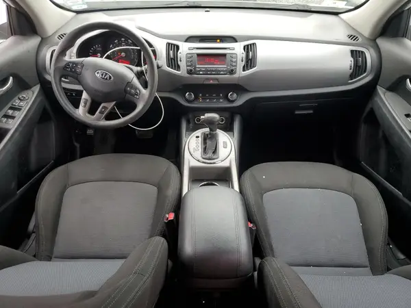 KNDPBCAC4G7865994 2016 KIA SPORTAGE - Image 8