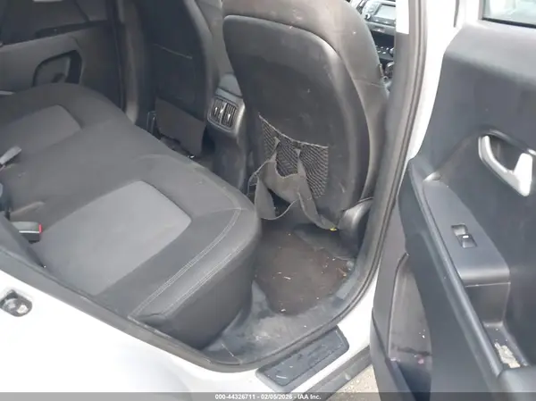 KNDPBCAC5G7798645 2016 KIA SPORTAGE - Image 8