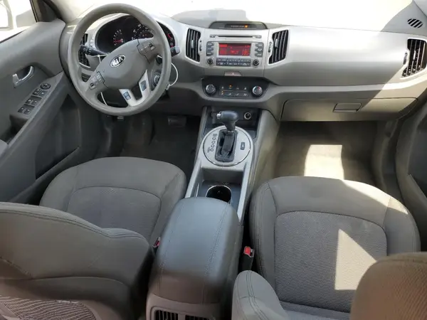 KNDPBCAC5G7806856 2016 KIA SPORTAGE - Image 8