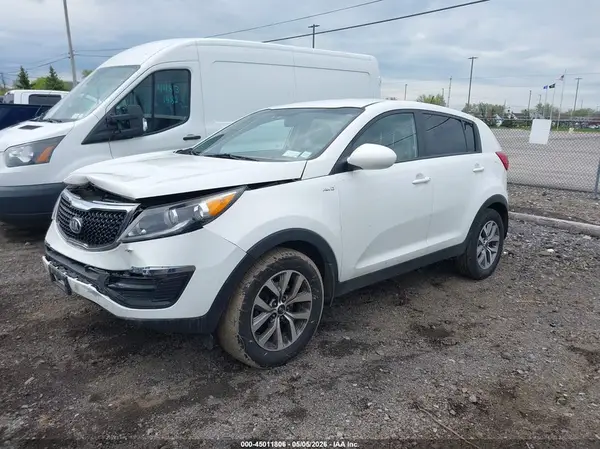 KNDPBCAC5G7811426 2016 KIA SPORTAGE - Image 2