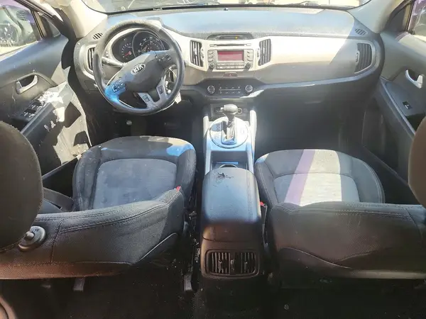 KNDPBCAC5G7820563 2016 KIA SPORTAGE - Image 8