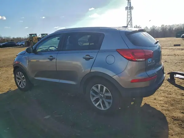 KNDPBCAC5G7824550 2016 KIA SPORTAGE - Image 2
