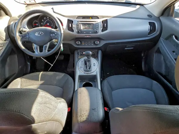 KNDPBCAC5G7824550 2016 KIA SPORTAGE - Image 8