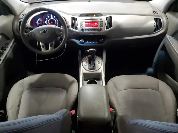 KNDPBCAC5G7829084 2016 KIA SPORTAGE - Image 8