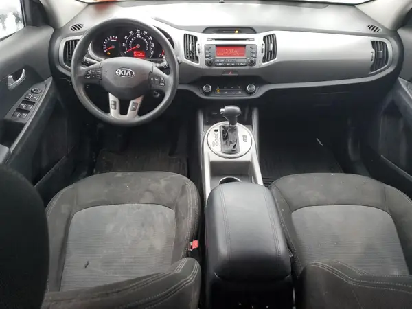 KNDPBCAC5G7829974 2016 KIA SPORTAGE - Image 8