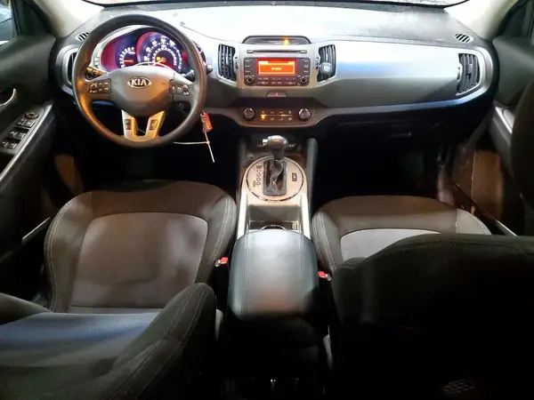 KNDPBCAC5G7840635 2016 KIA SPORTAGE - Image 8